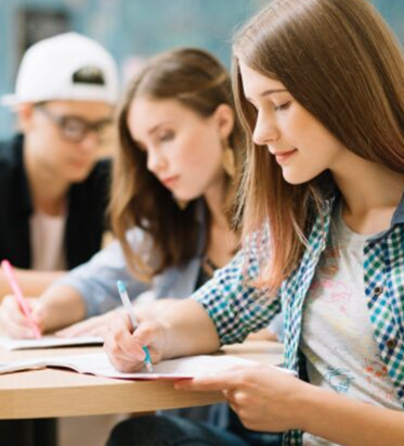 Accompagnement en orientation scolaire pour choisir ses études